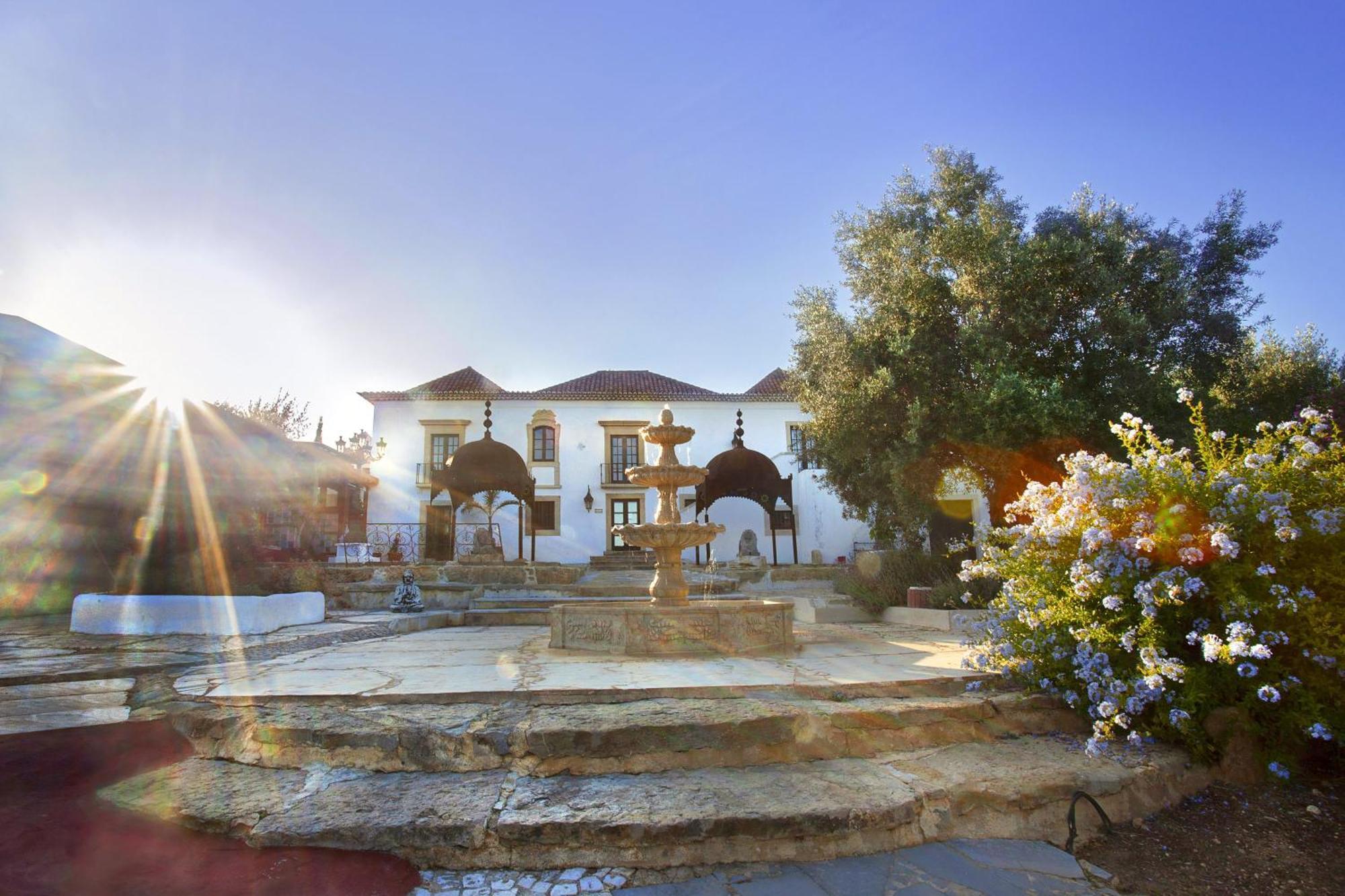 Hotel De Charme Capela Das Artes Armação de Pêra 外观 照片